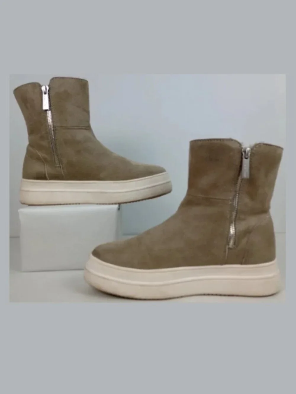 J/Slides NYC Tristan Women 7 Taupe Double Side Zip Faux Fur Platform Suede Boots